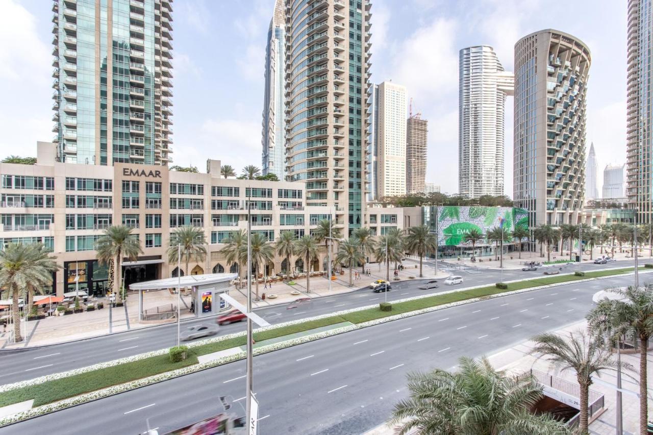 Icon Casa Living - Boulevard View Дубай Экстерьер фото